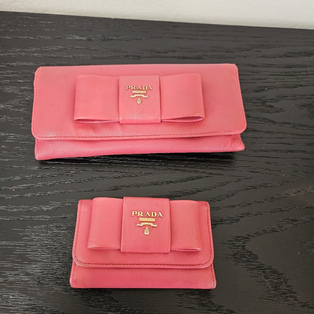 Prada Pink Bow Clutch (COA) - Picture 15 of 16